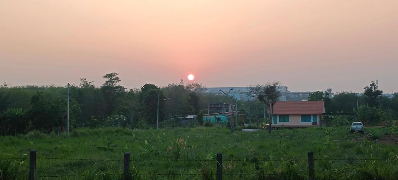 Batikseafood Airport & Room Ban Bo Sai Klang Buitenkant foto