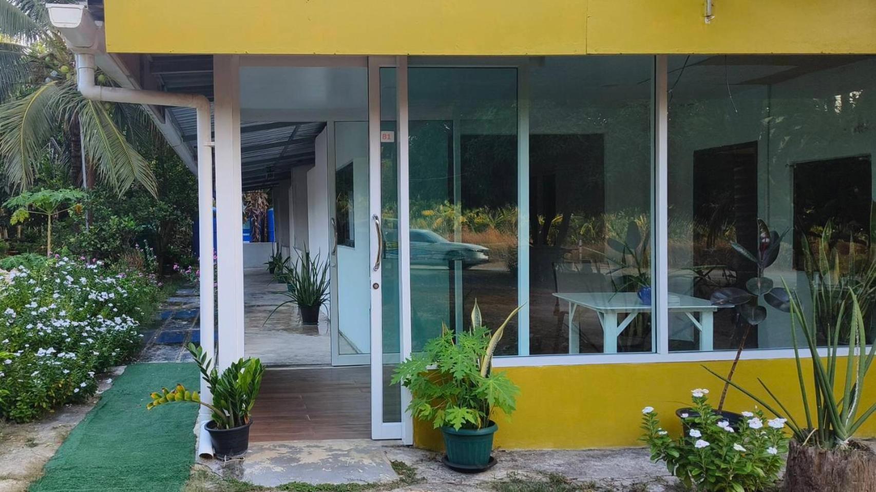 Batikseafood Airport & Room Ban Bo Sai Klang Buitenkant foto