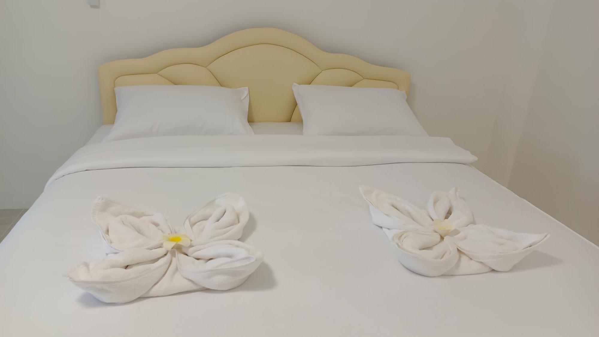 Batikseafood Airport & Room Ban Bo Sai Klang Buitenkant foto